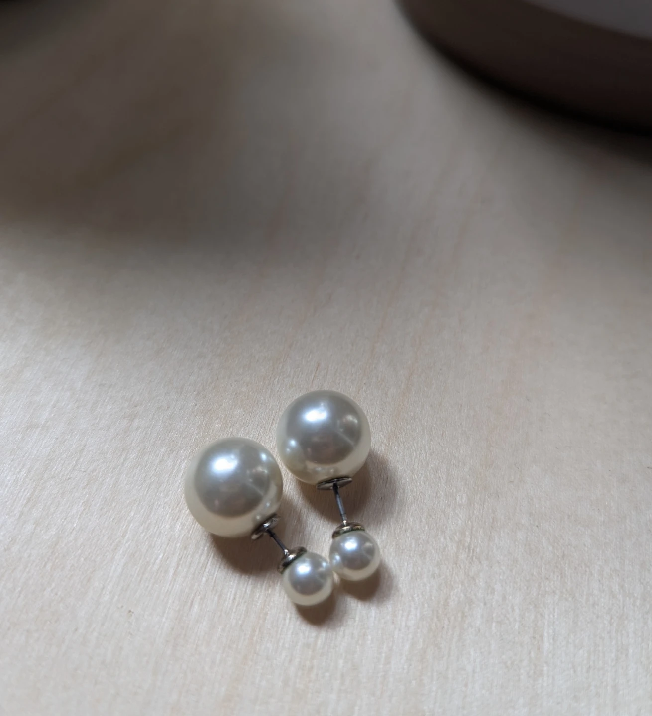 Unique pearl earrings