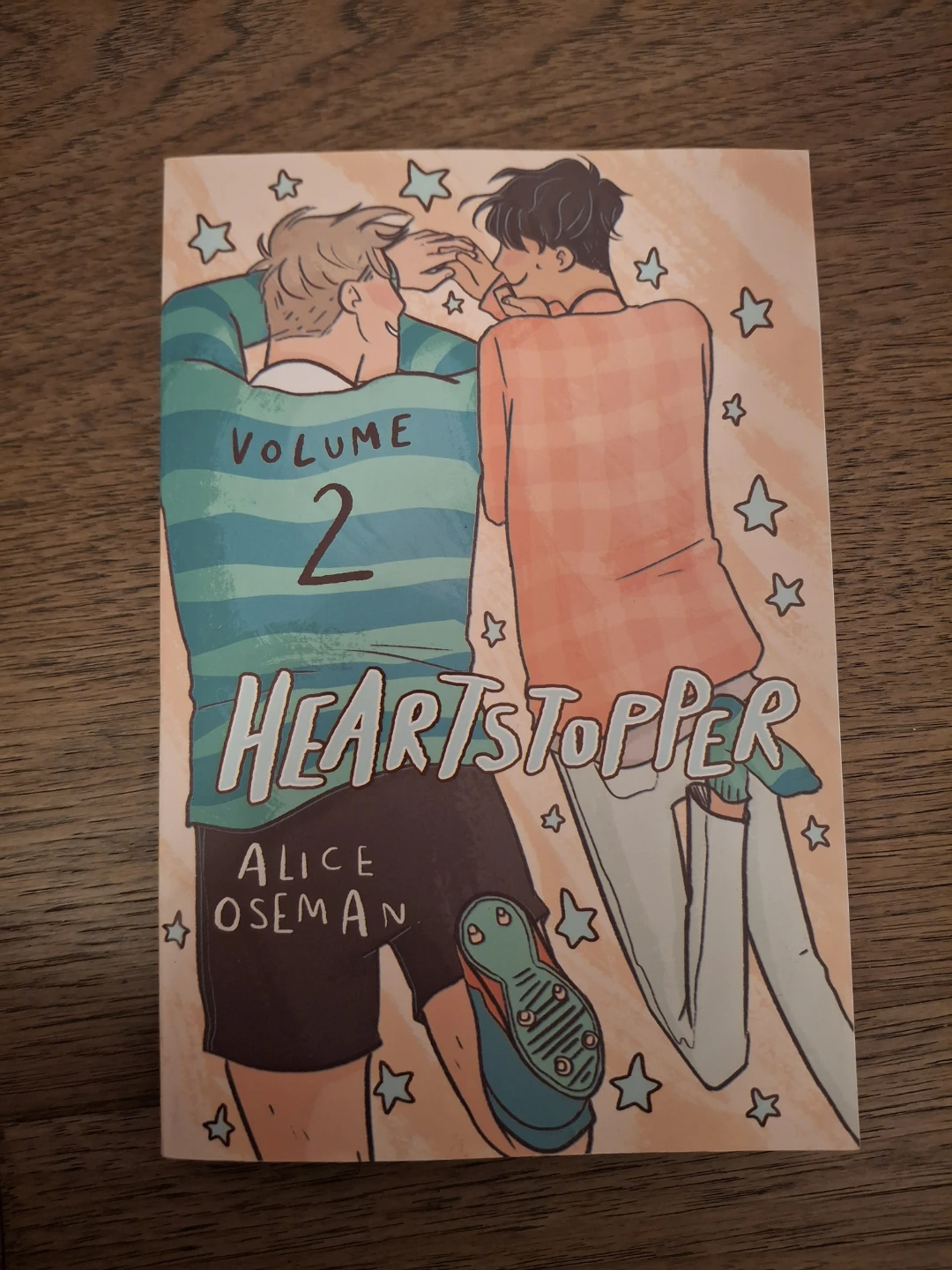Heartstopper Volumes 1-4 by Alice Oseman - photo 3