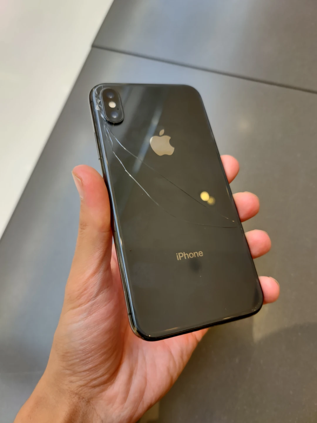 Apple iPhone X - 64gb - photo 4