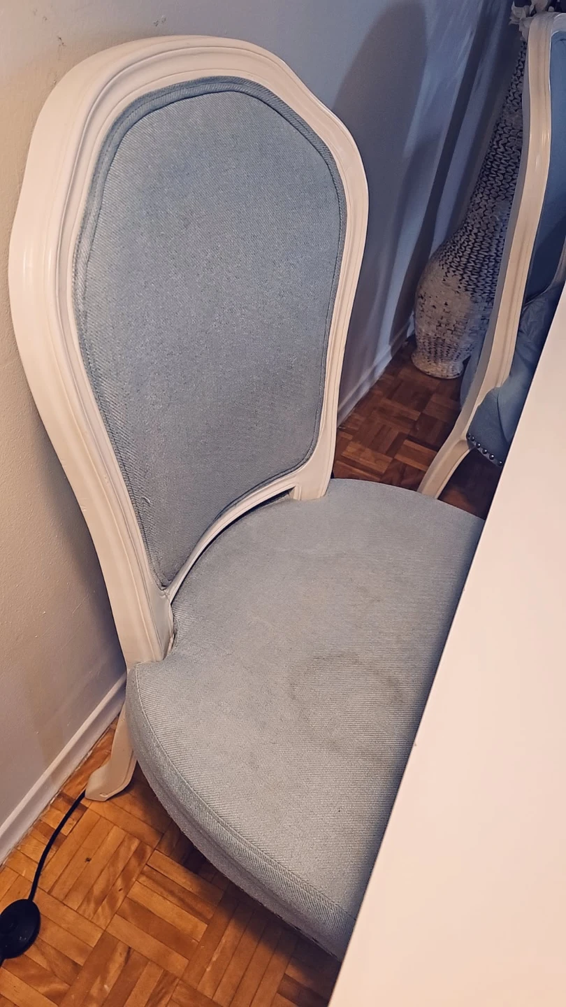 Set of 4 Light Blue Dining Chairs and white table - photo 4