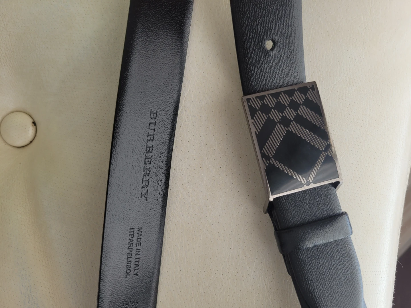 Authentic Burberry Black Leather Belt