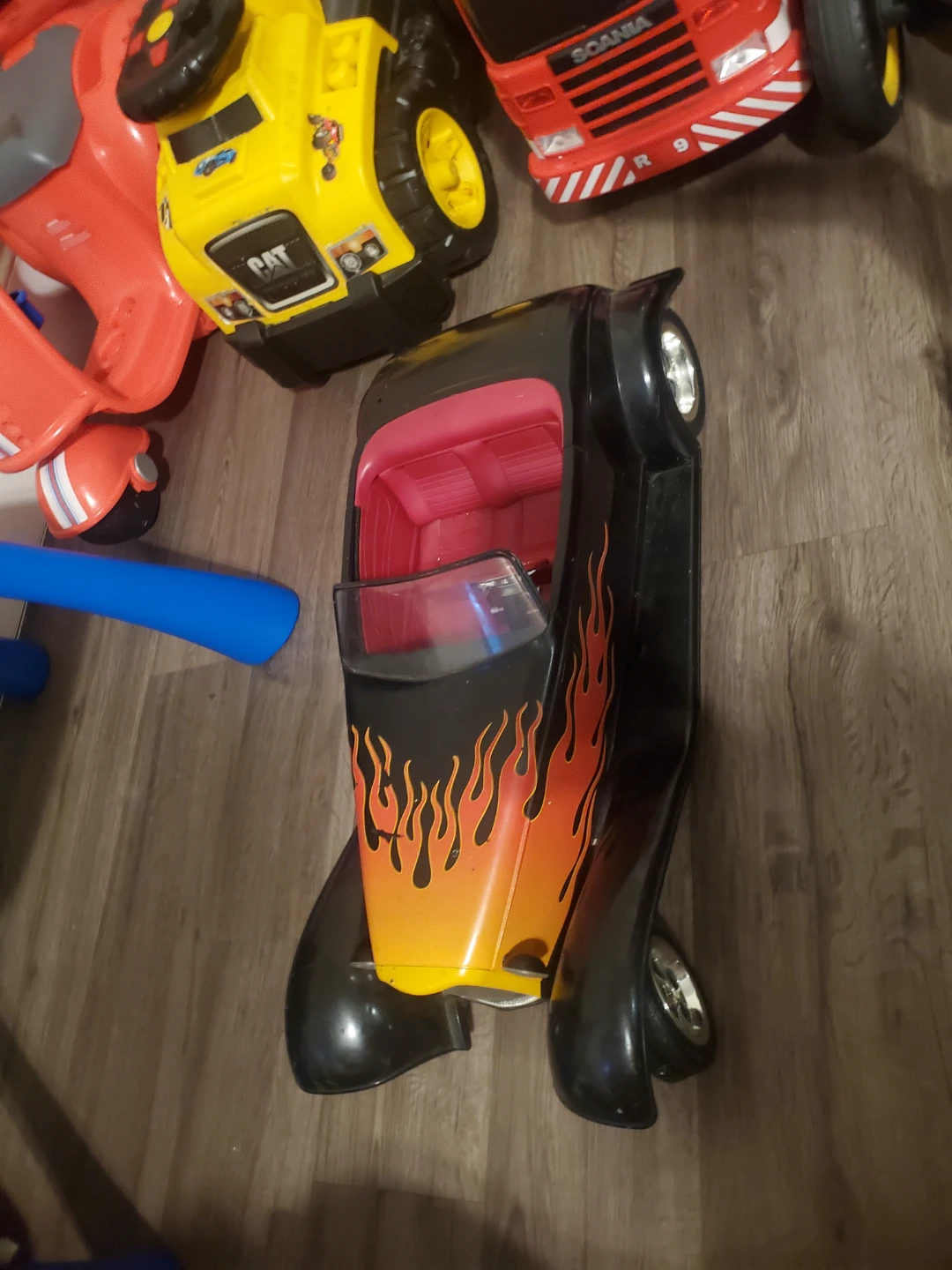 Toy Hot Rod Ride-On Car - photo 2