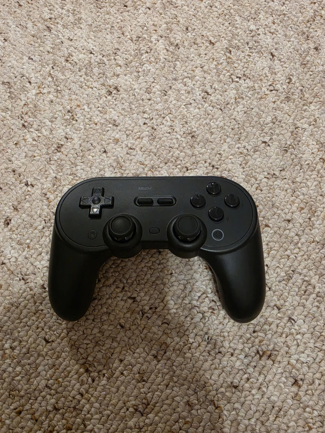 8BitDo Pro 2 Controller + Phone Mount & Case - photo 2
