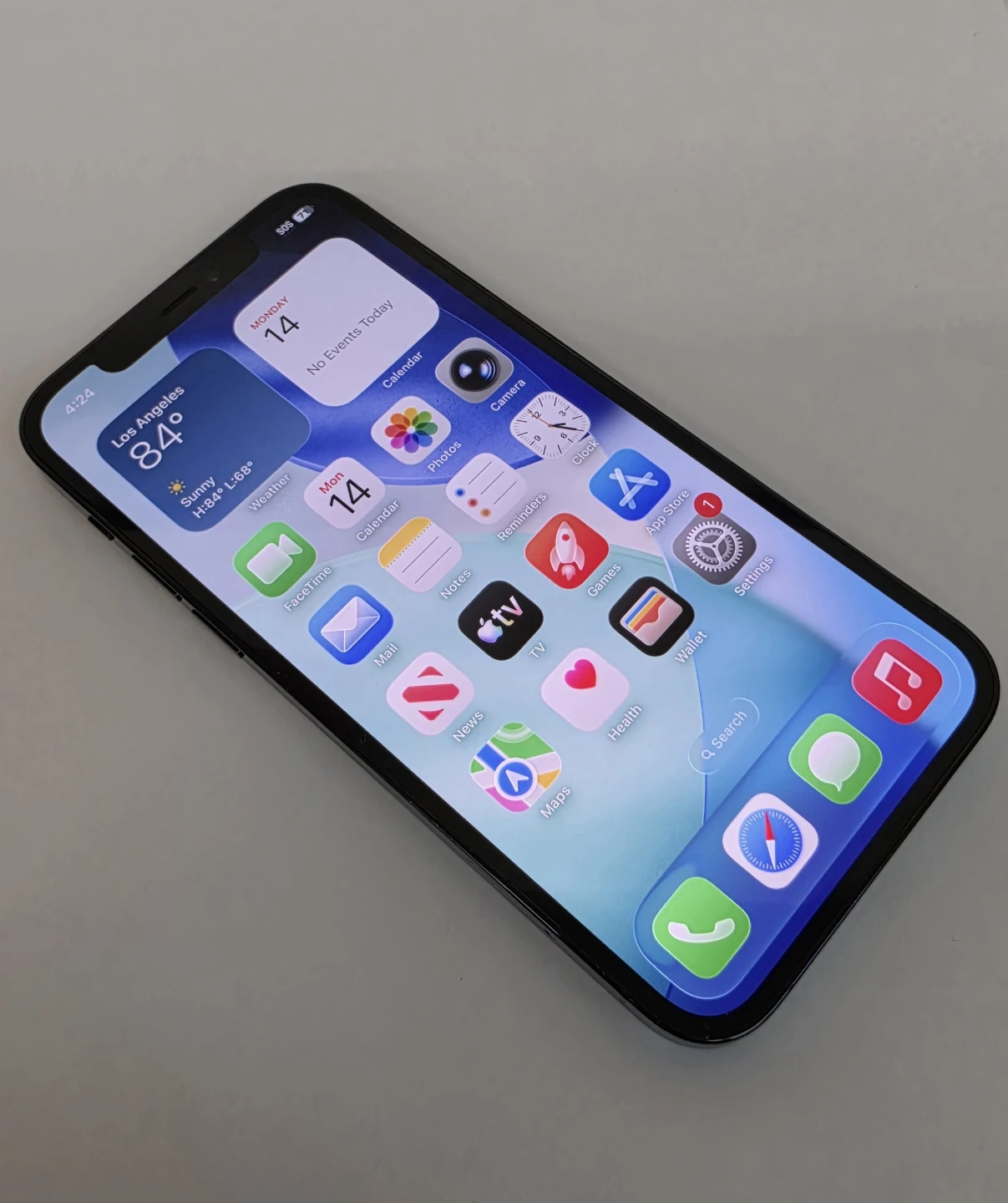 Iphone 12  Pro 128GB  unlocked - photo 2