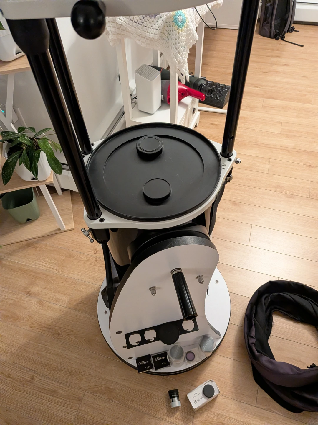 Sky-Watcher 10-inch Dobsonian Telescope - photo 2