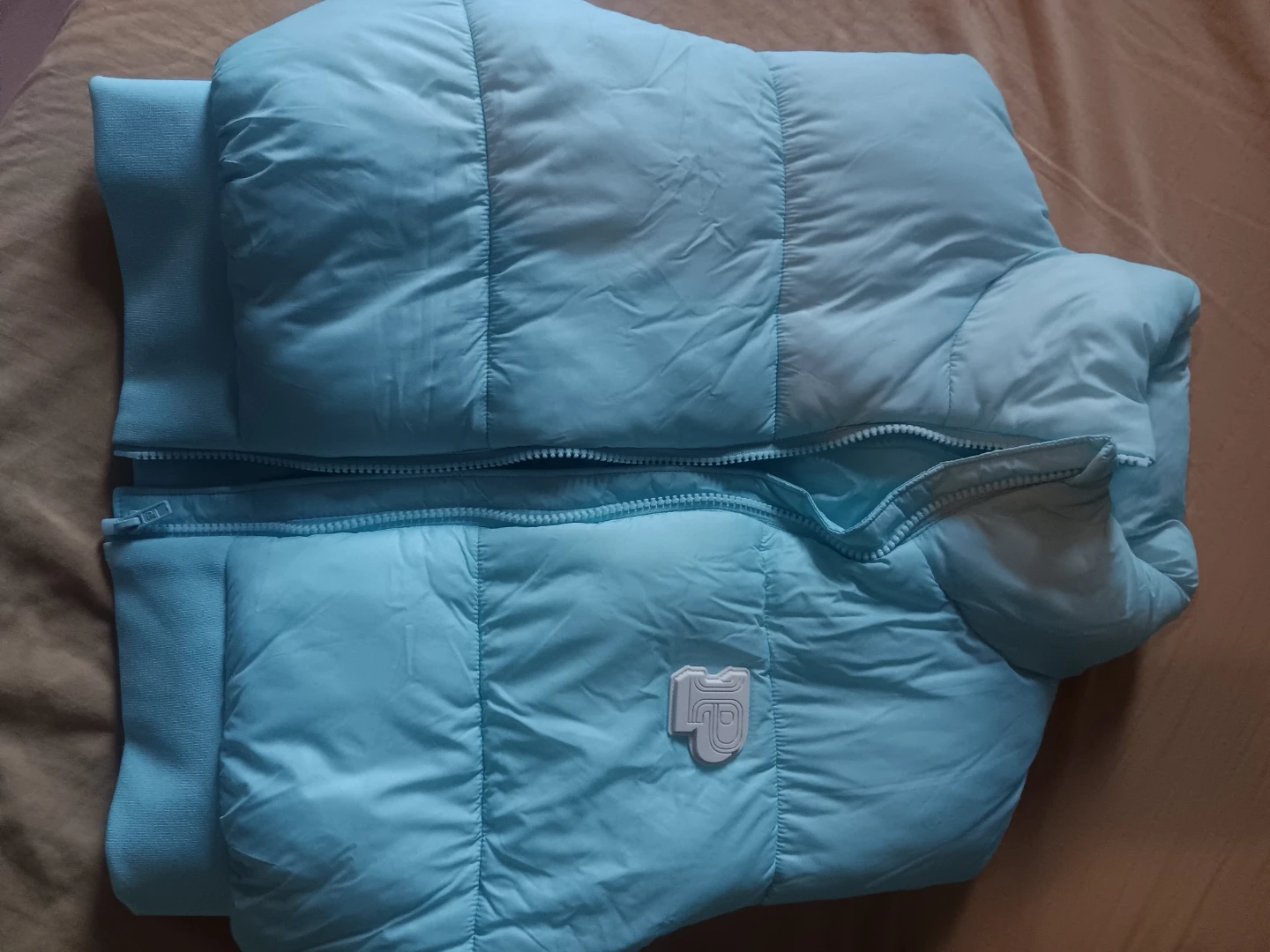 Victoria's Secret PINK Light Blue Puffer Vest - photo 5