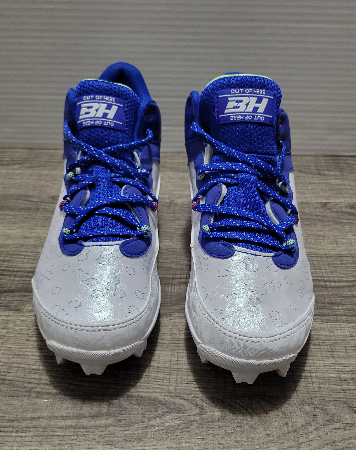 Under Armour Baseball Cleats size 5 - photo 4