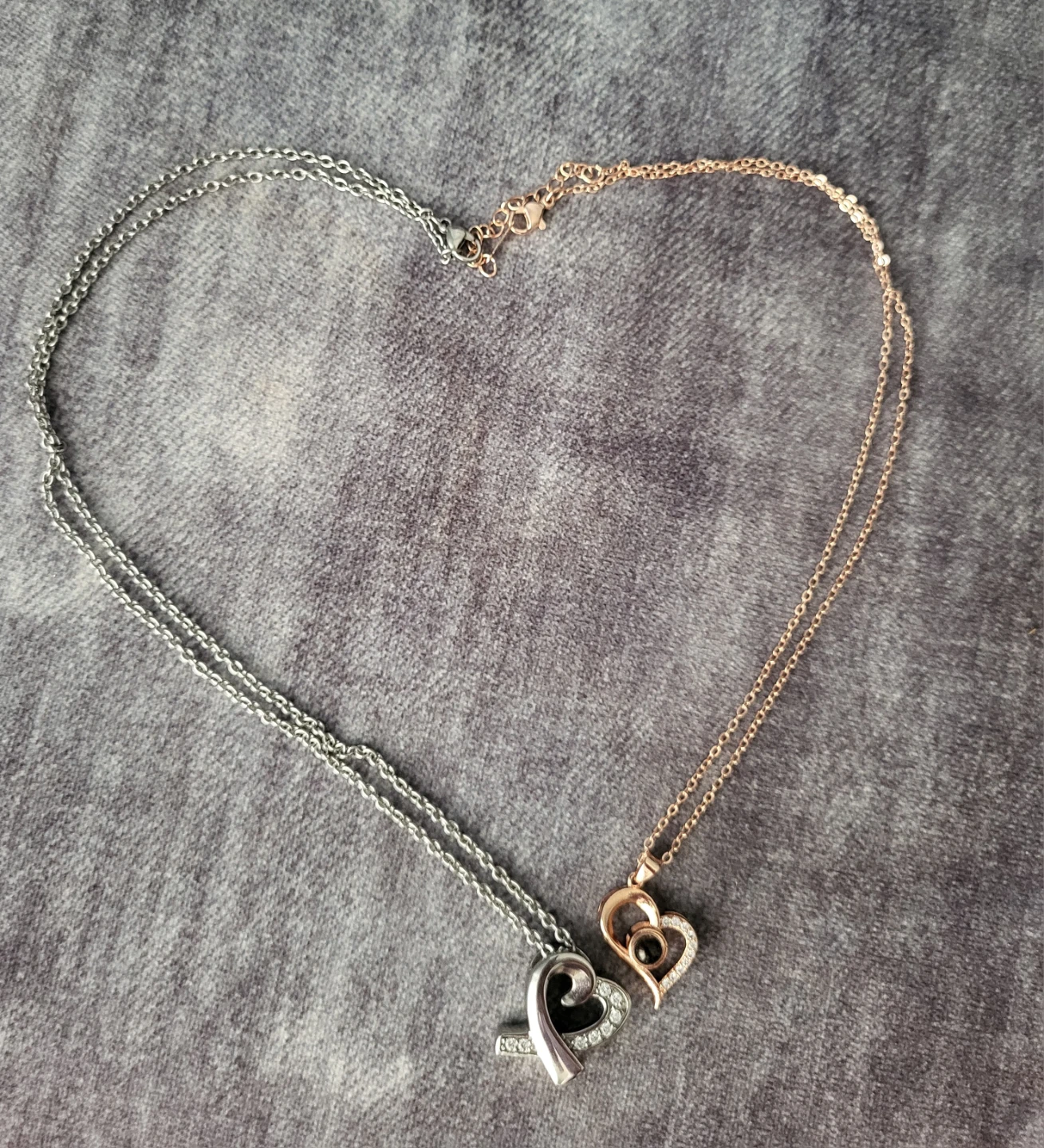 2 Heart Pendant Necklaces - Silver and Rose Gold - photo 3