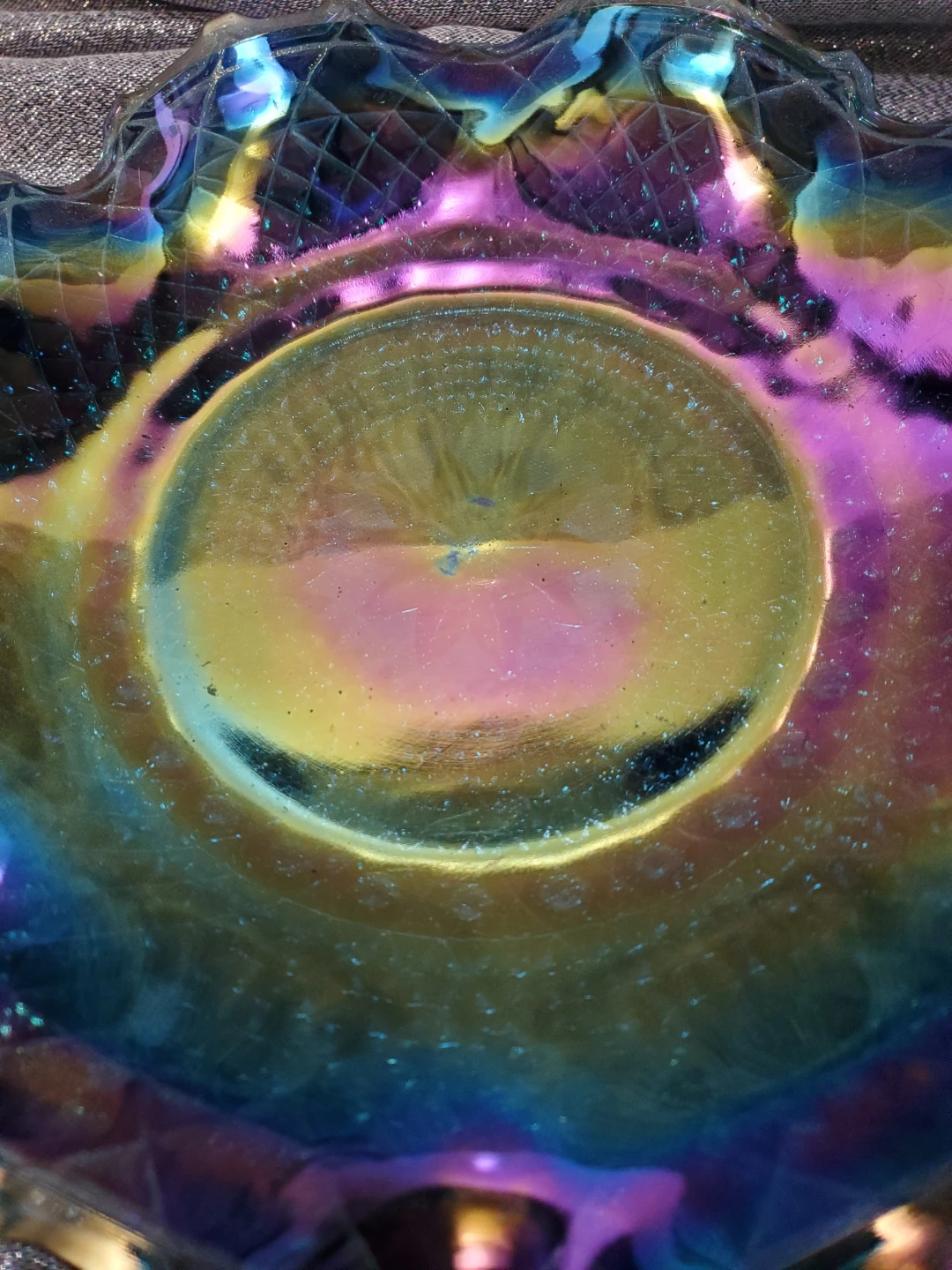 Iridescent Carnival Glass Bowl - photo 3
