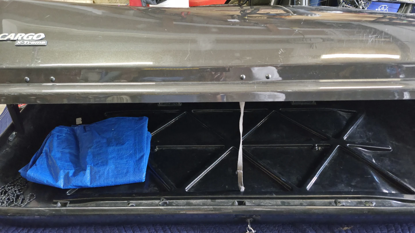 Seal Cargo X-Treme Roof Cargo Box - photo 3