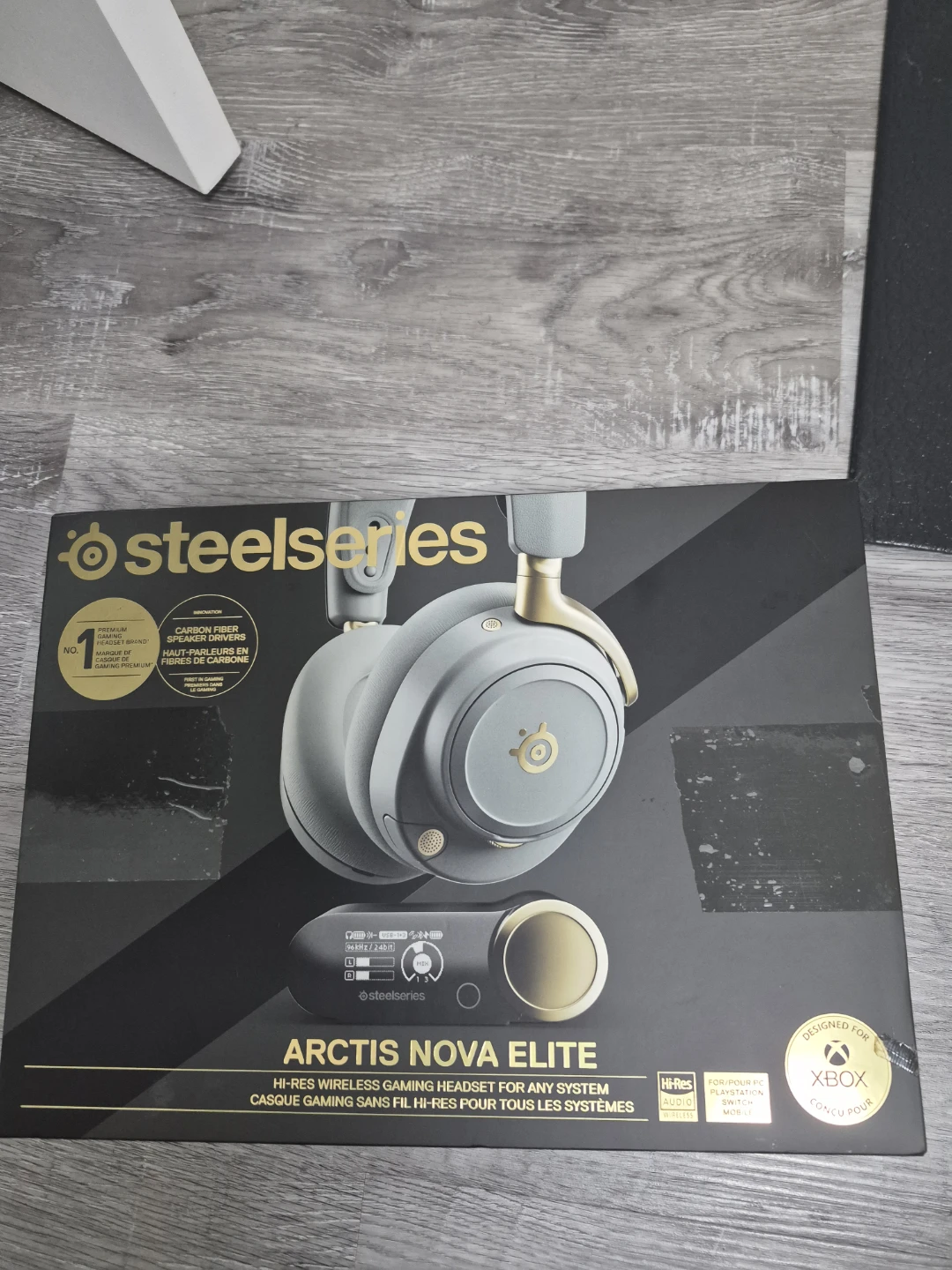 SteelSeries Arctis Nova Pro Elite Wireless Gaming Headset