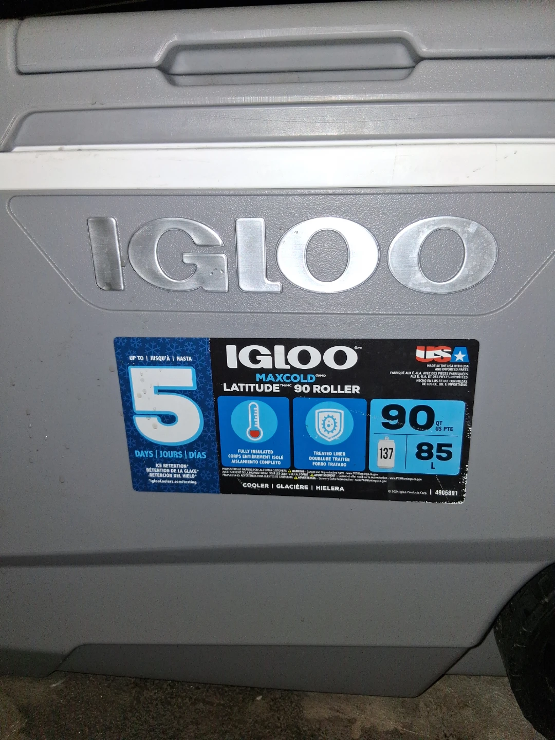 Igloo Maxcold Latitude 90 Quart Roller Cooler - photo 2