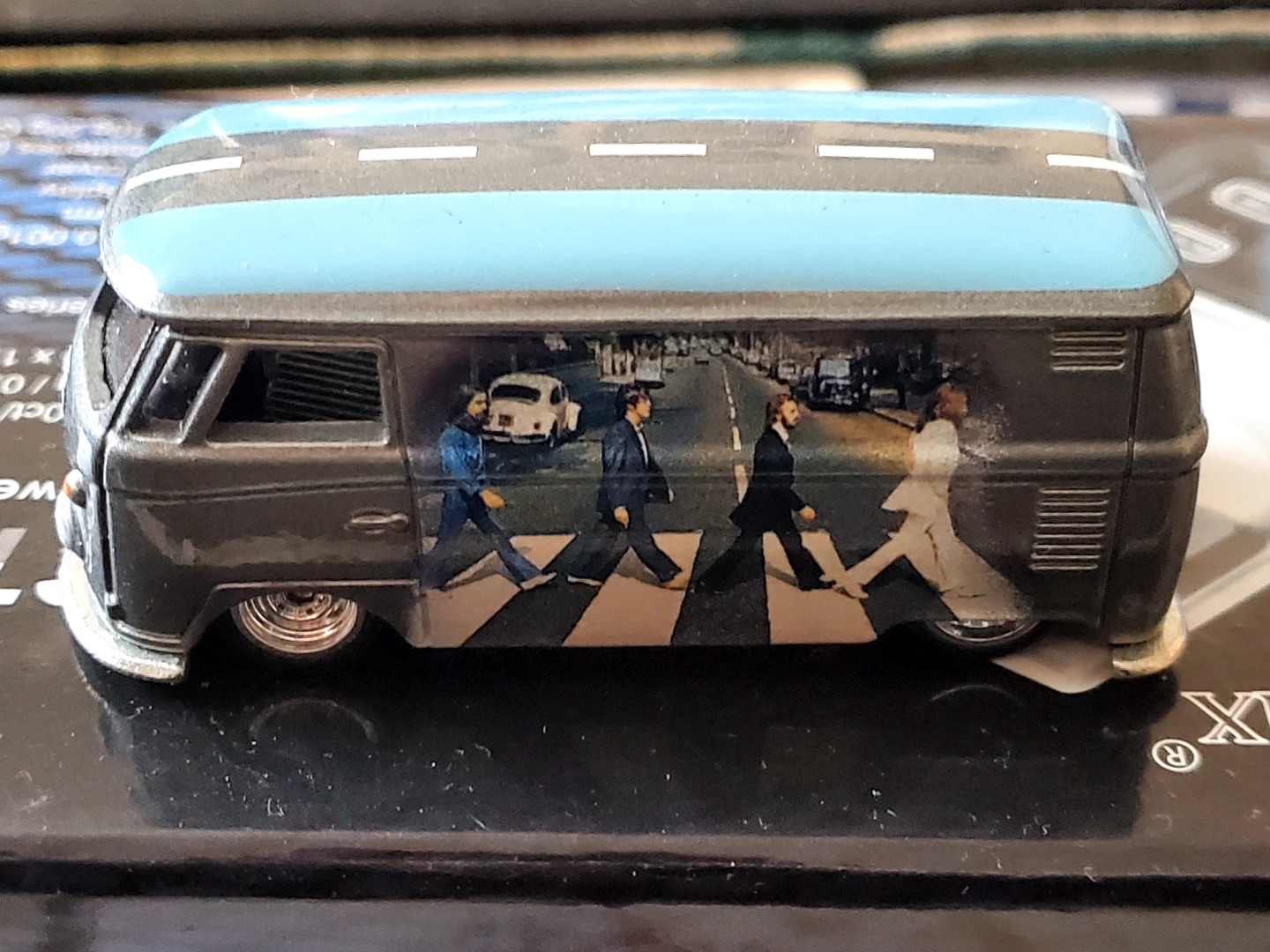 The Beatles Abbey Road Volkswagen Bus Die-cast Model