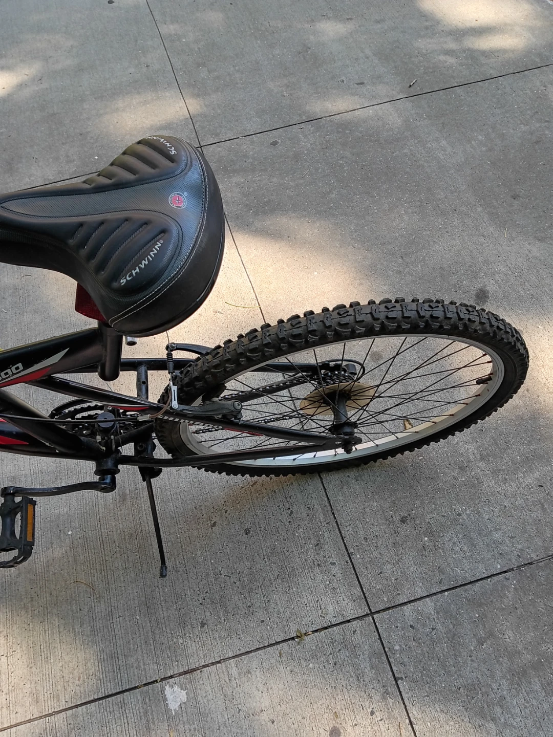 Schwinn Shockwave 2600 Mountain Bike - photo 4
