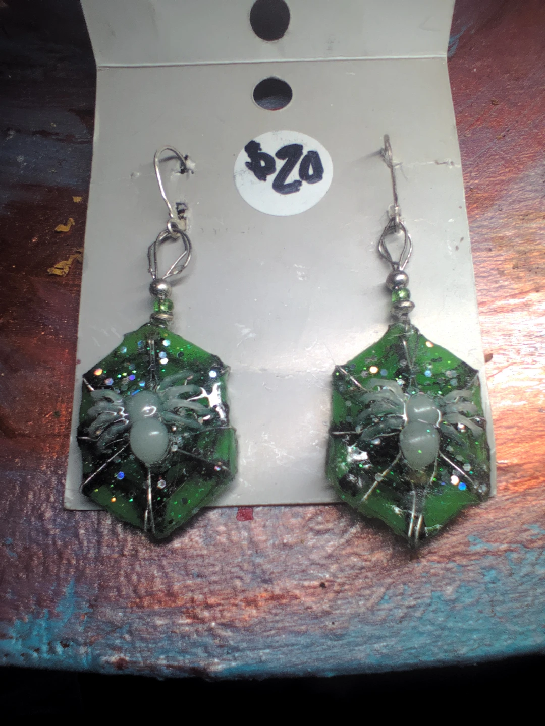 Handmade Resin Halloween Spider Web Dangle Earrings - photo 4