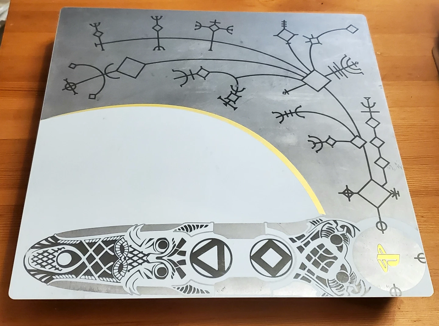 Sony PlayStation 4 Pro God of War Limited Edition - photo 3