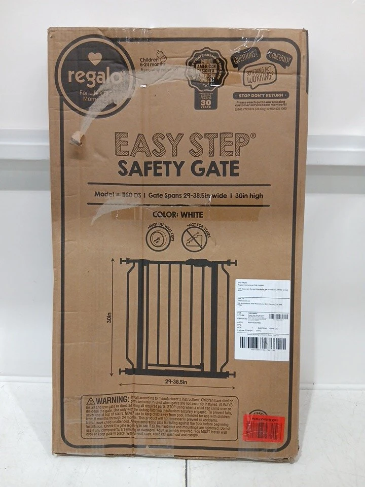 Regalo Easy Step Safety Gate/ Baby Gate
