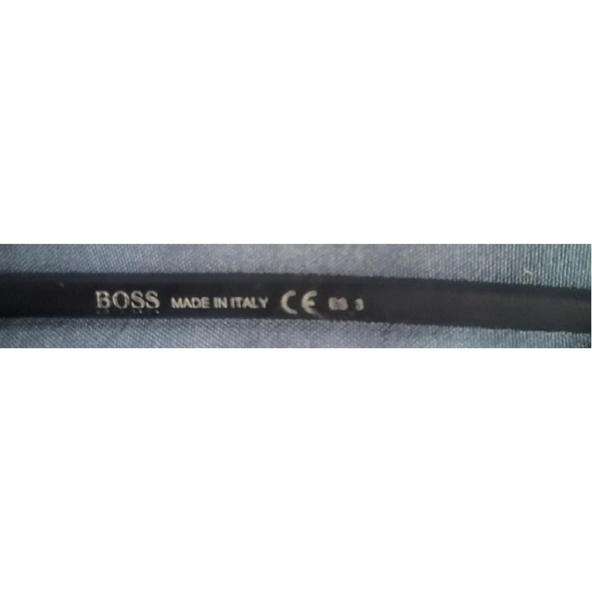 Authentic Hugo Boss Men’s Sunglasses (Excellent Condition) - photo 5