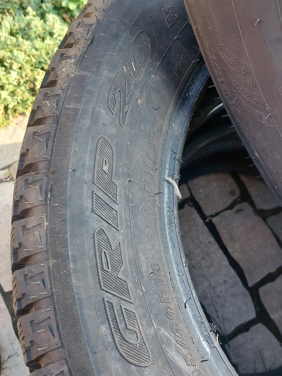 Set of 4 Goodyear UltraGrip 20 Winter Tires 235/60R18 - photo 4