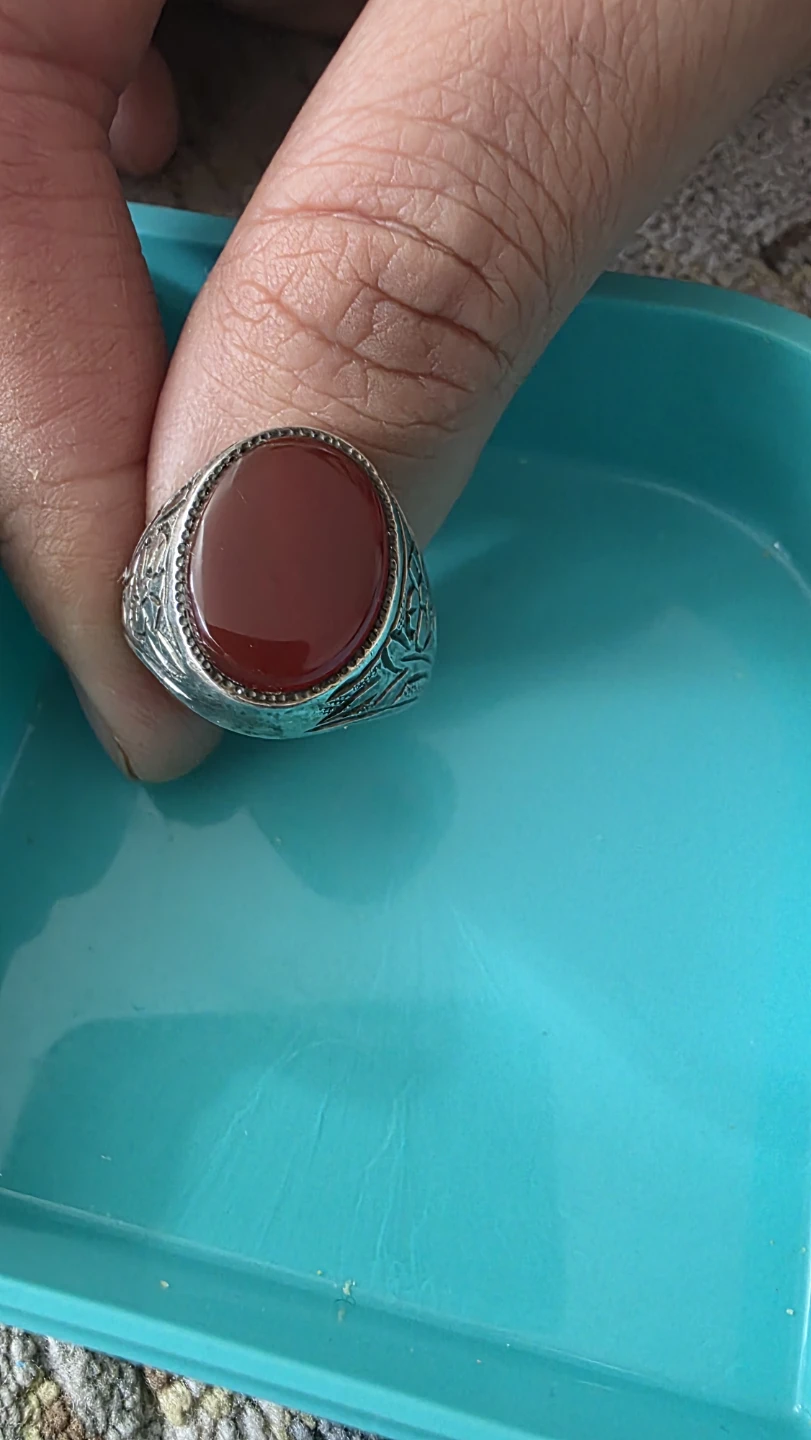 Vintage style red stone ring