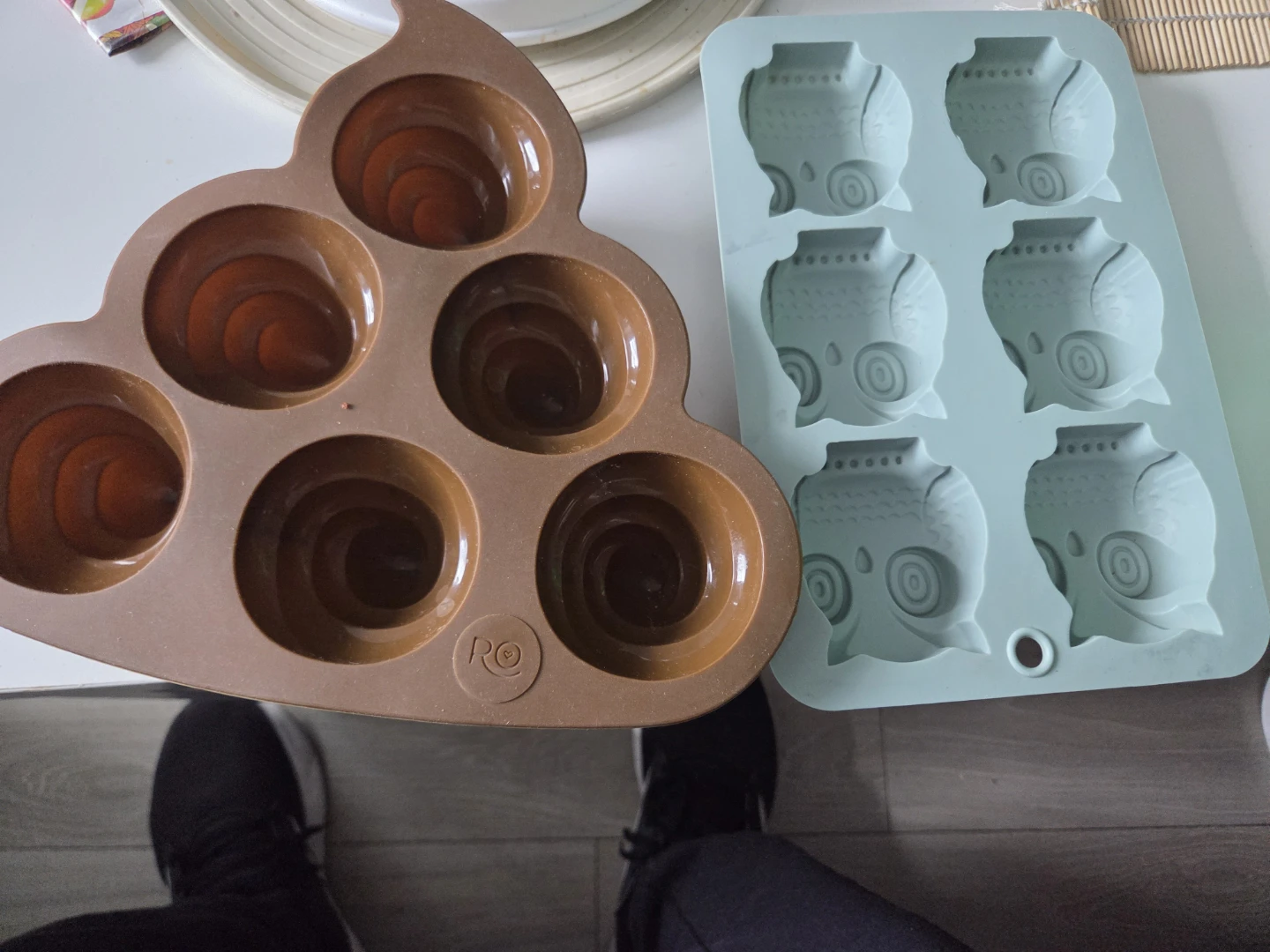 Set of 2 Silicone Baking Molds