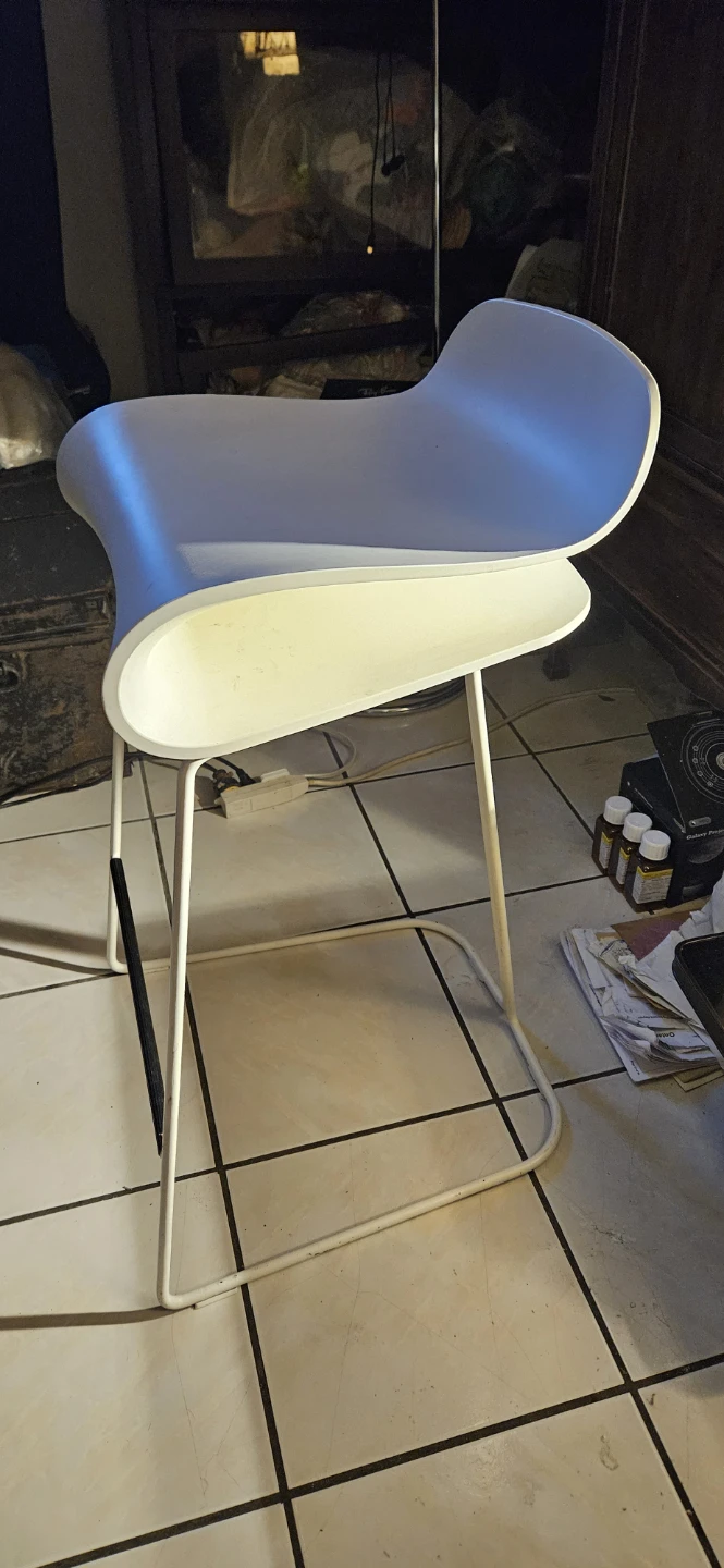 Set of 2 Modern White Bar Stools - photo 2