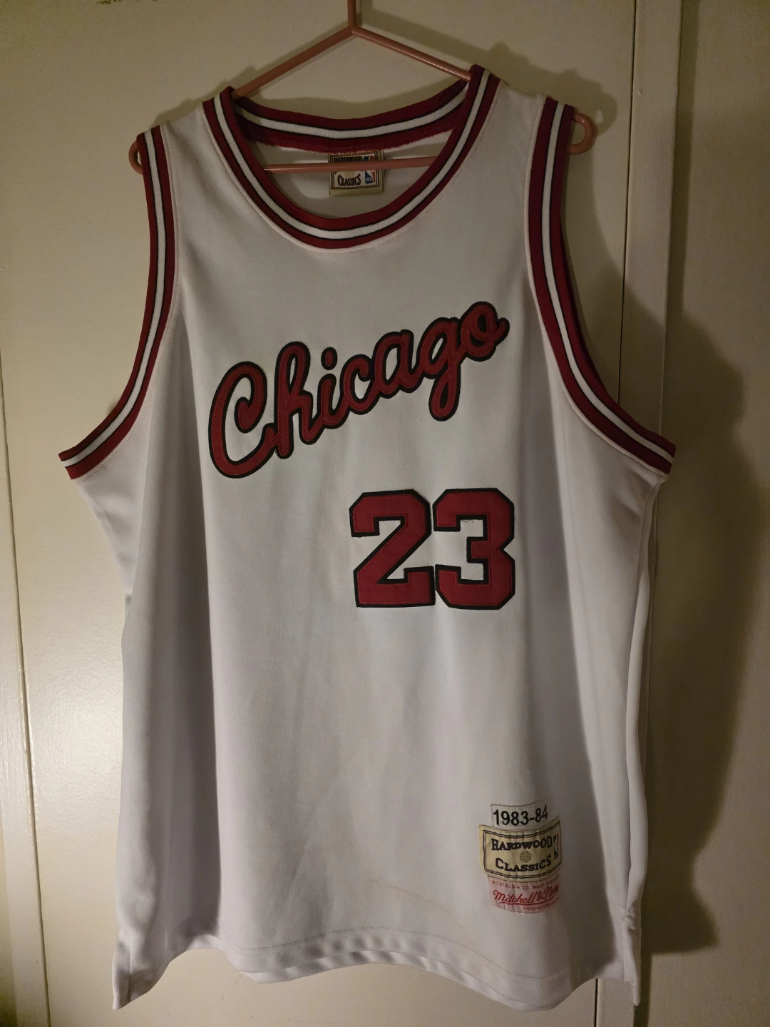 Mitchell & Ness Michael Jordan 1983-84 Chicago Bulls Jersey