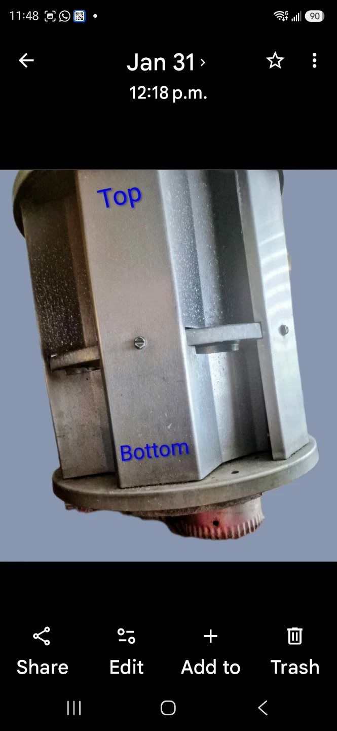559CLT Co-Linear Vertical Terminal