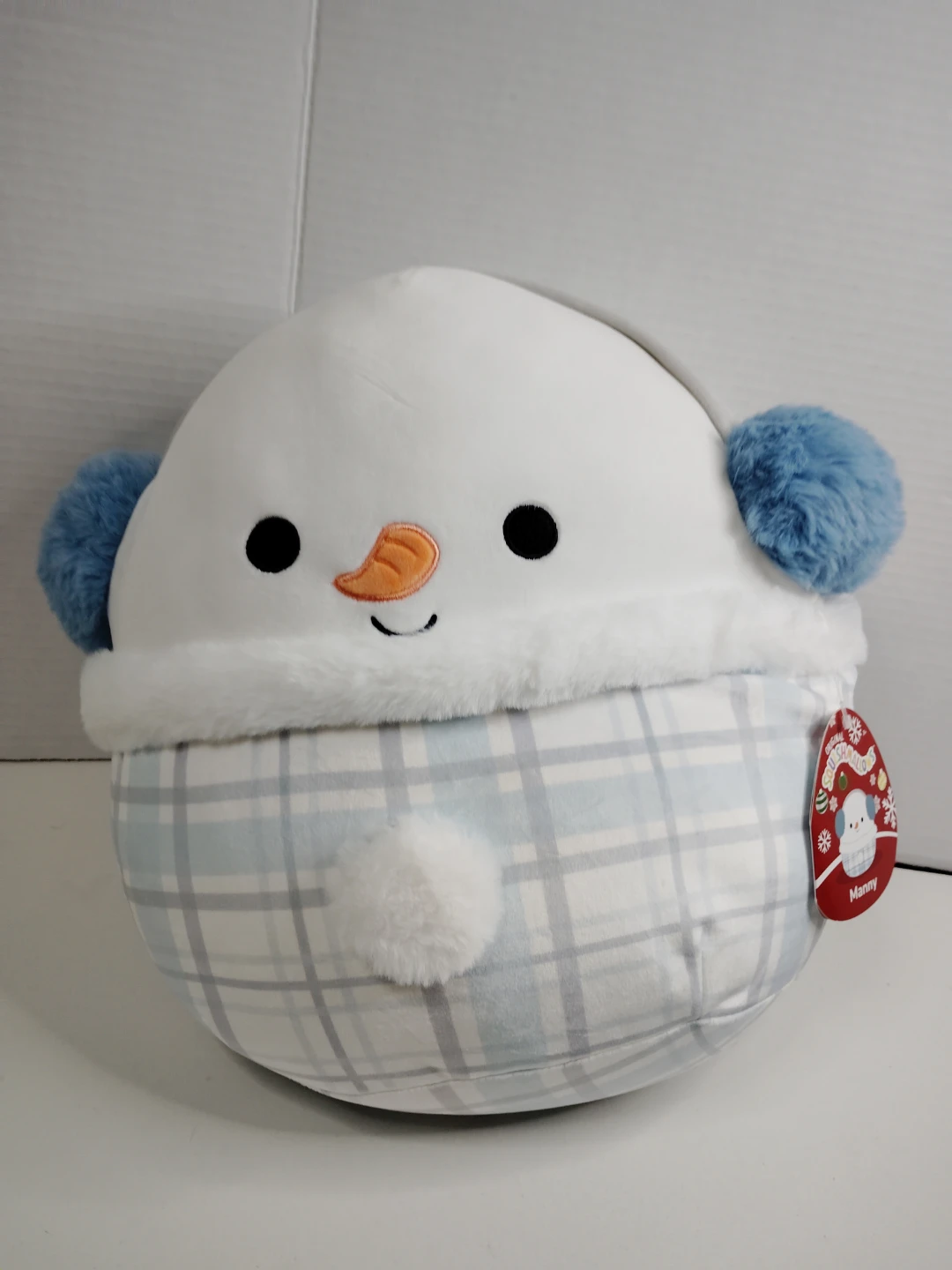 Squishmallows Manny the Snowman - photo 3