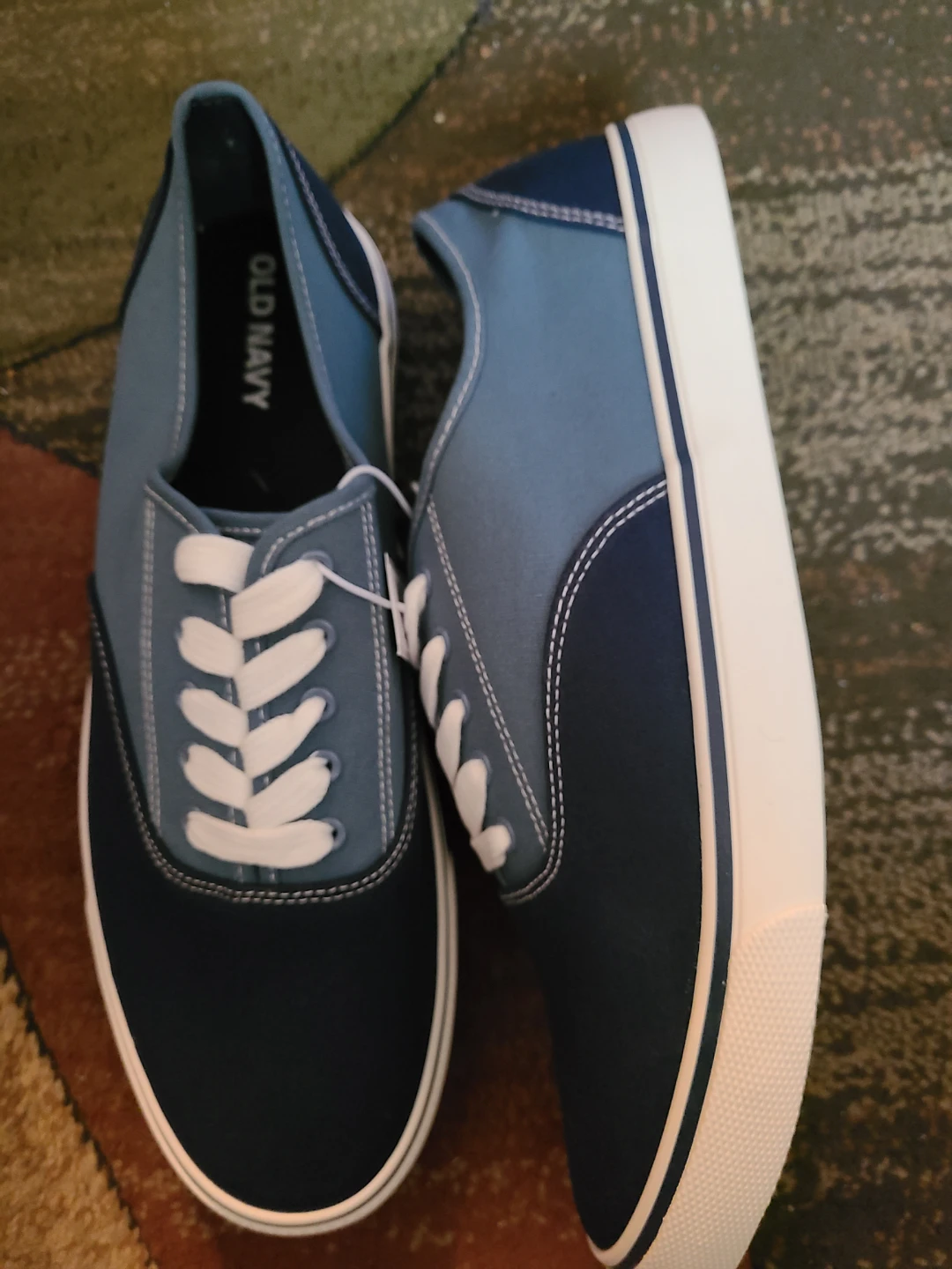 Men sneakers size 11 - photo 2