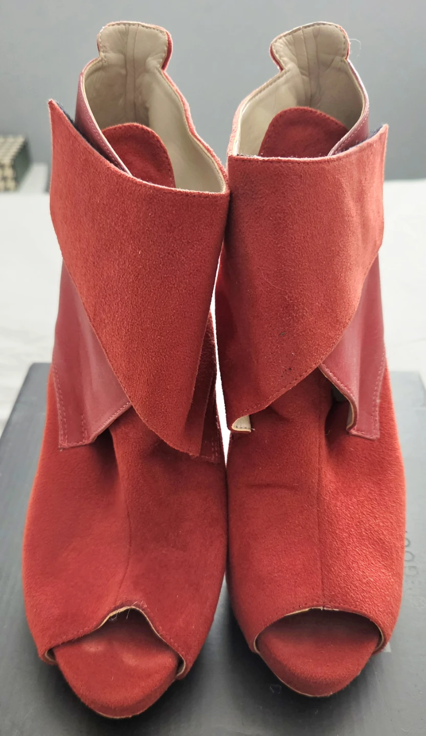 Red suede peep-toe stiletto booties - photo 2