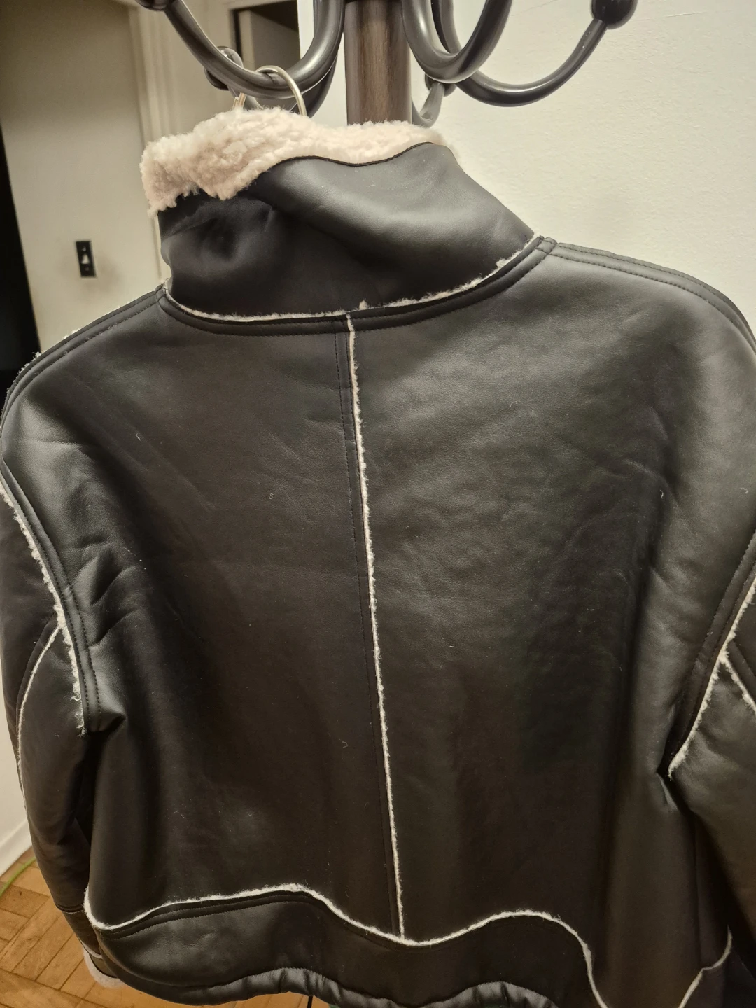 BN)Black Small Faux Leather Sherpa Jacket - photo 3