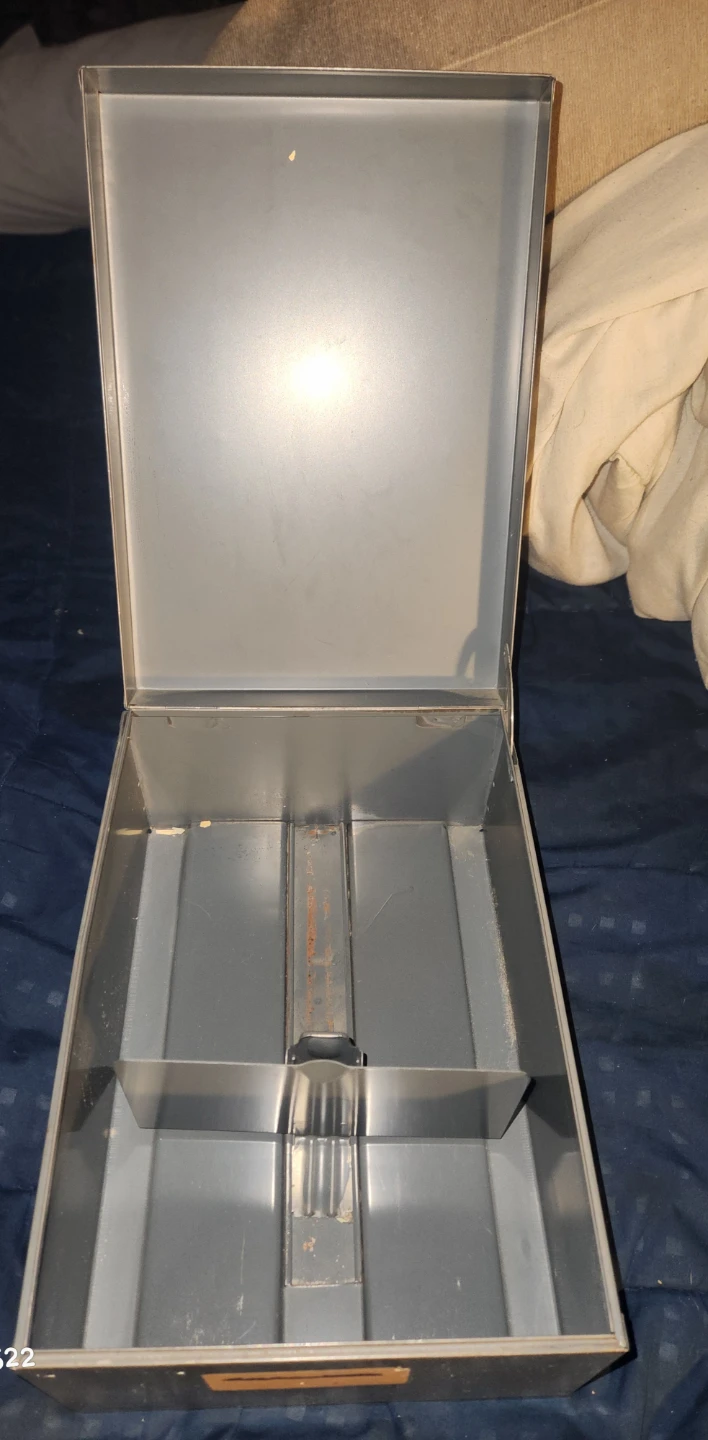 Vintage Metal Storage Box - photo 3