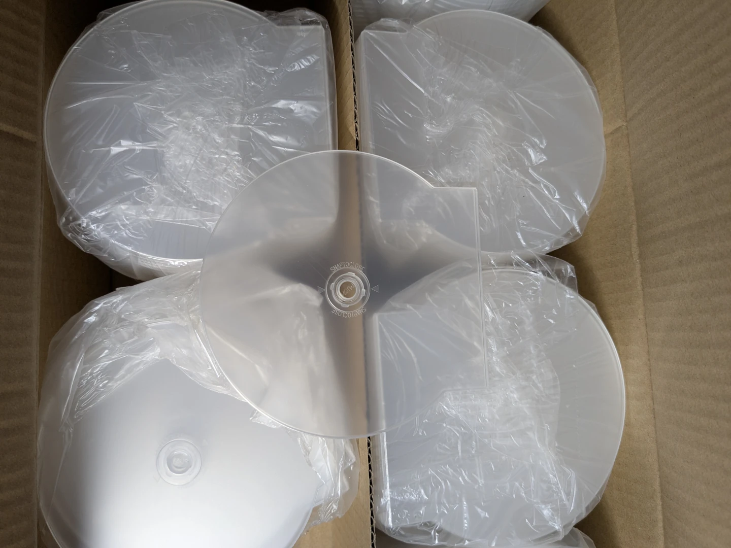 CD DVD clam shell cases