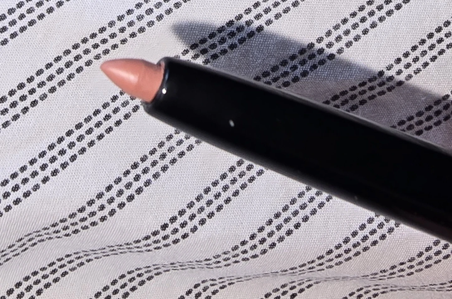 RealHer Elegant Charm Lip Liner - photo 2