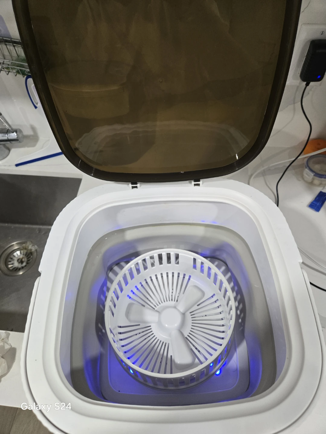 Portable Mini Collapsible Washing Machine - photo 3