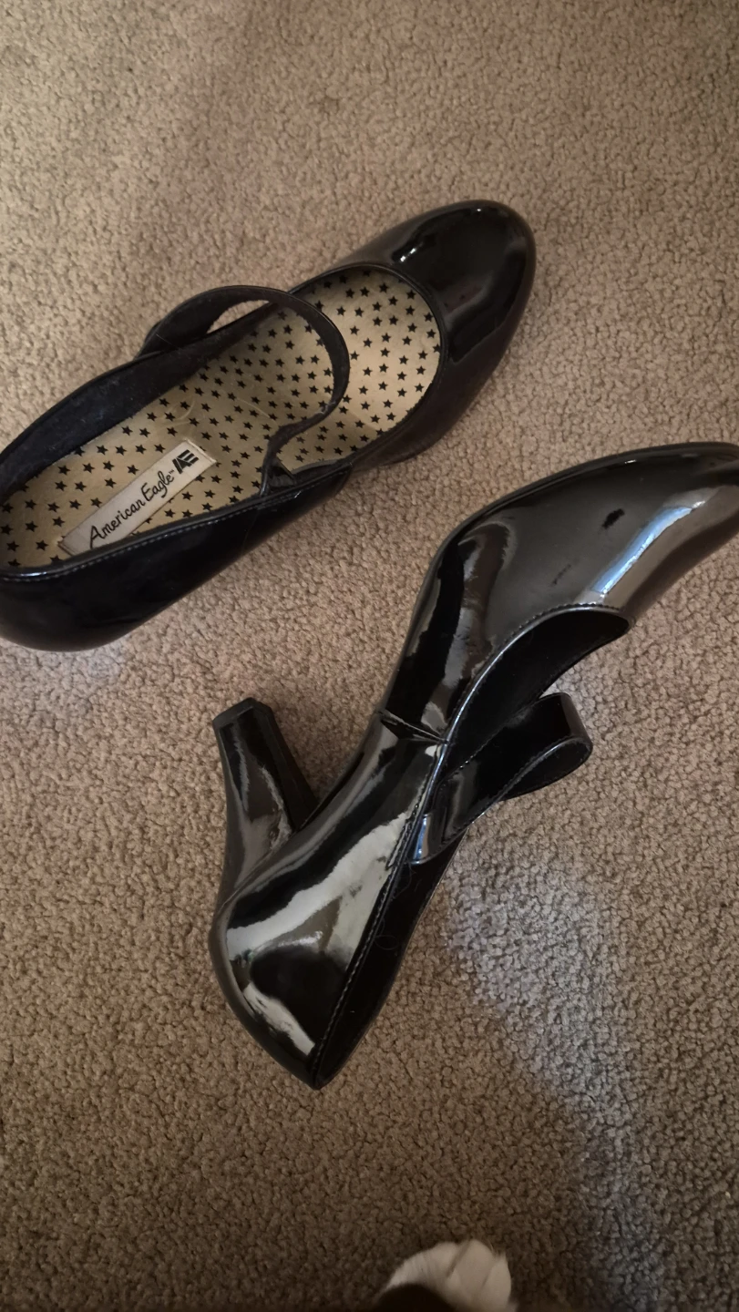 Black Patent Mary Jane Shoes - photo 2