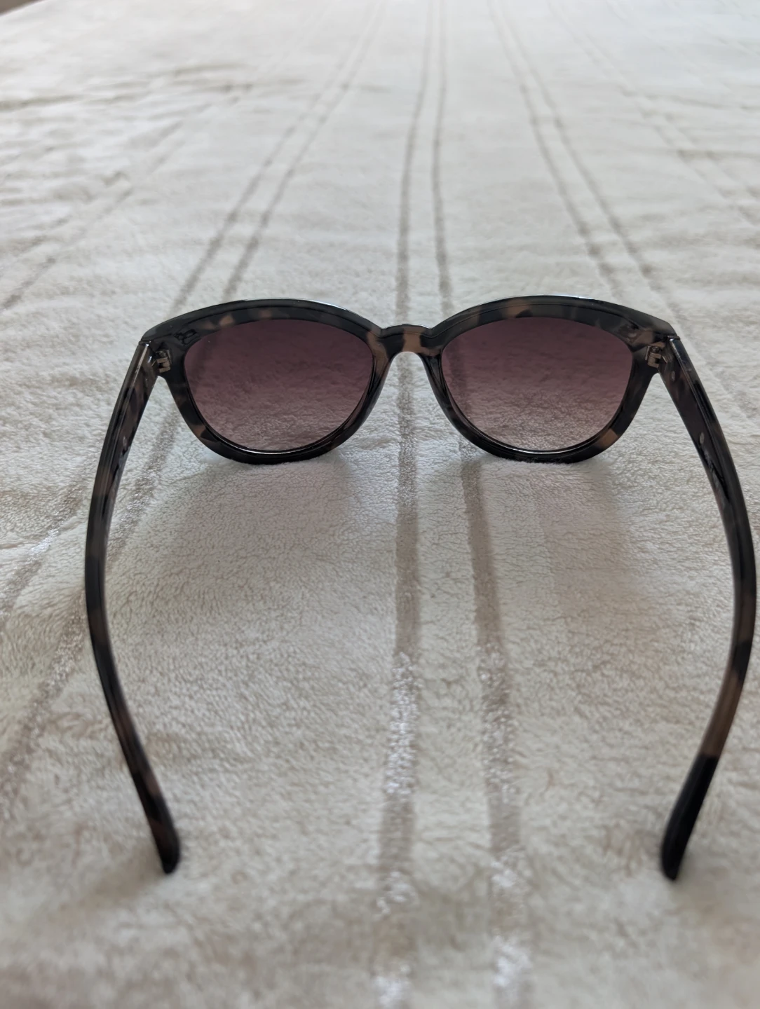 Jones New York Tortoiseshell Sunglasses - photo 2