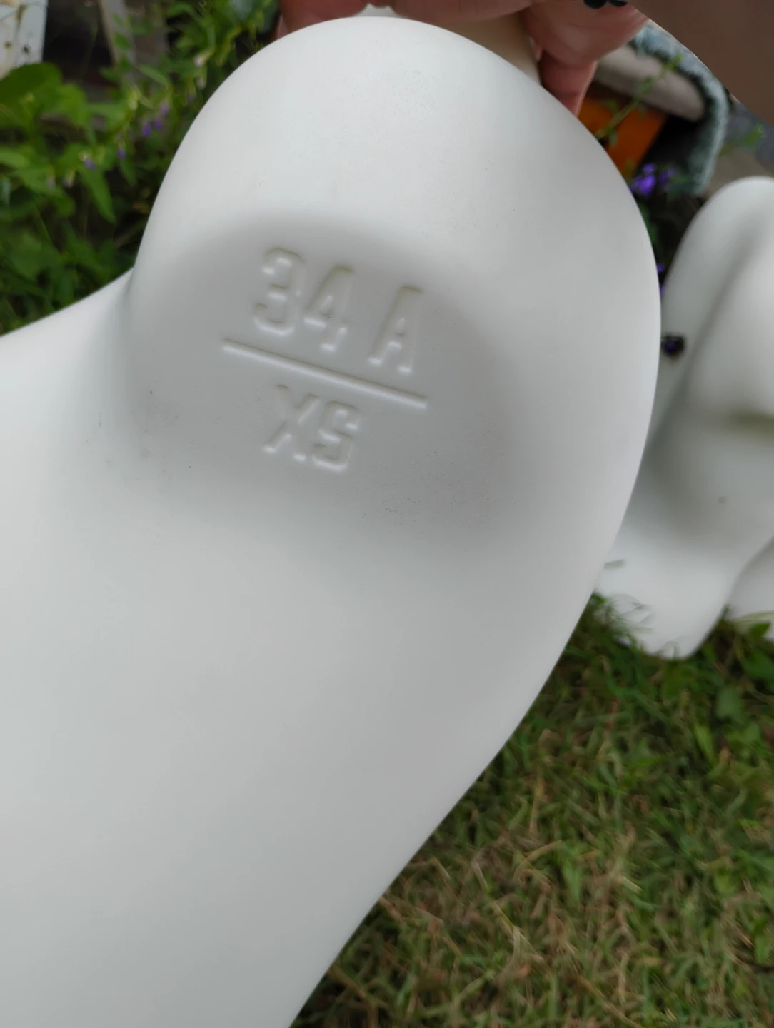 White Mannequin Torso - photo 2