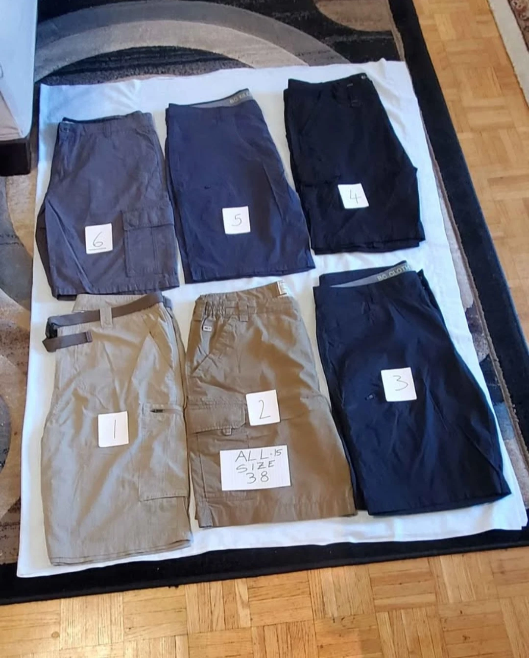 Men's Old Navy Shorts Size 38/36 & 34 - photo 2