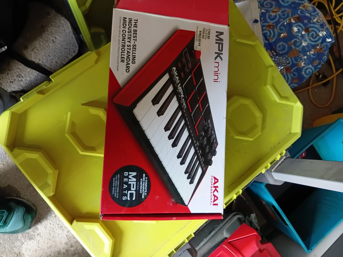 AKAI MPK mini MIDI Controller