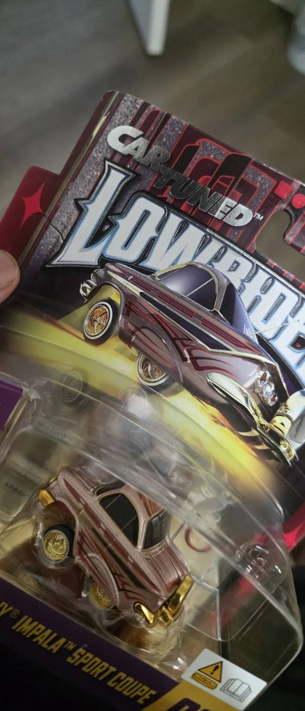 Car Tuned Lowriders 61 Chevy Impala Sport Coupe - photo 3
