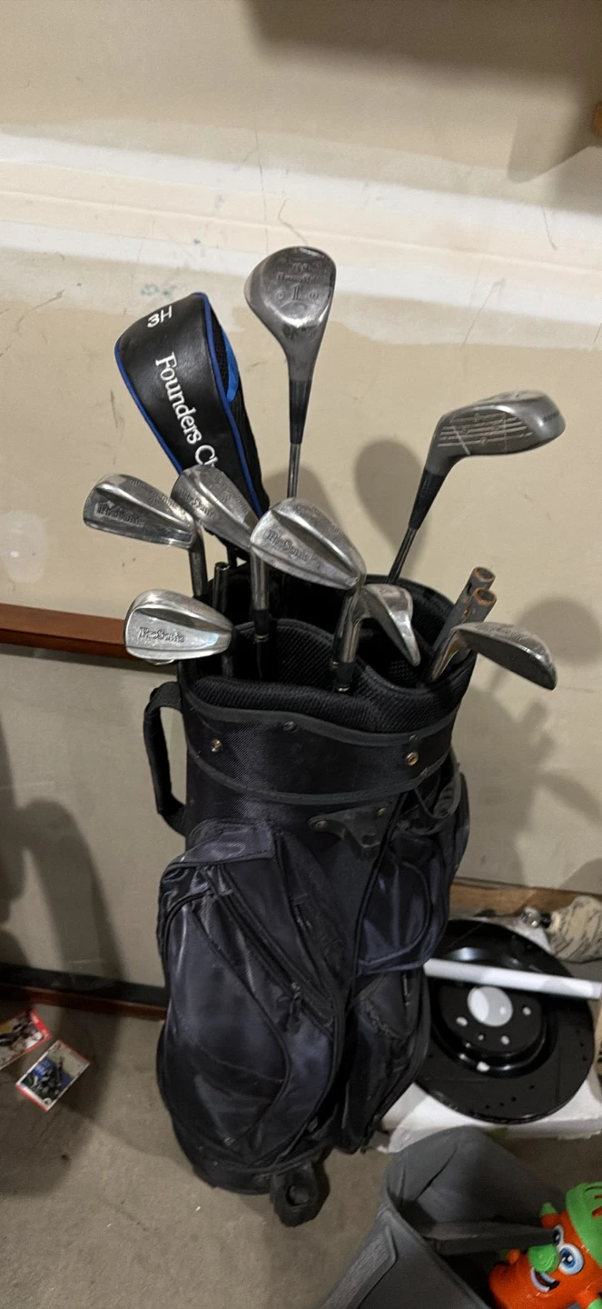 Founders Club Golf Club Set with Bag