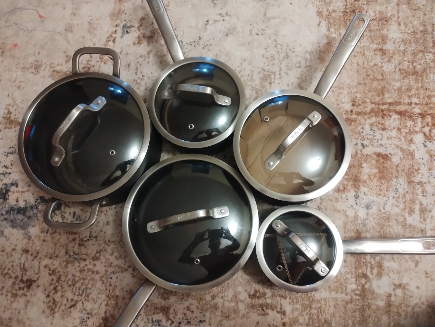 T-fal Heavy-Duty Nonstick Cookware 10 piece Set - photo 3