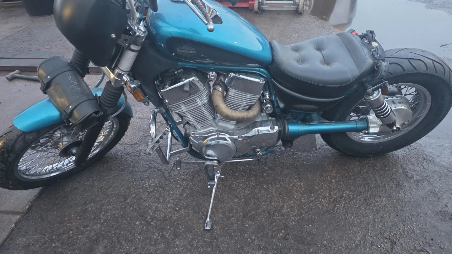 Suzuki Motorcycle intercambio bike an electri