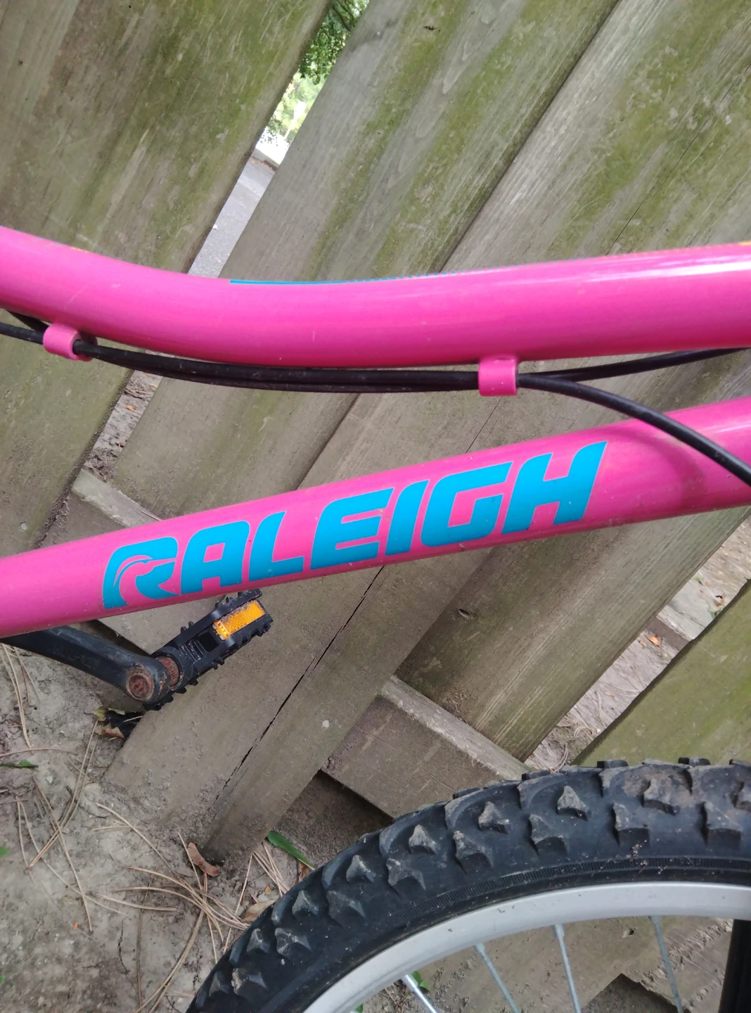 Pink Raleigh Kids Bicycle - photo 2