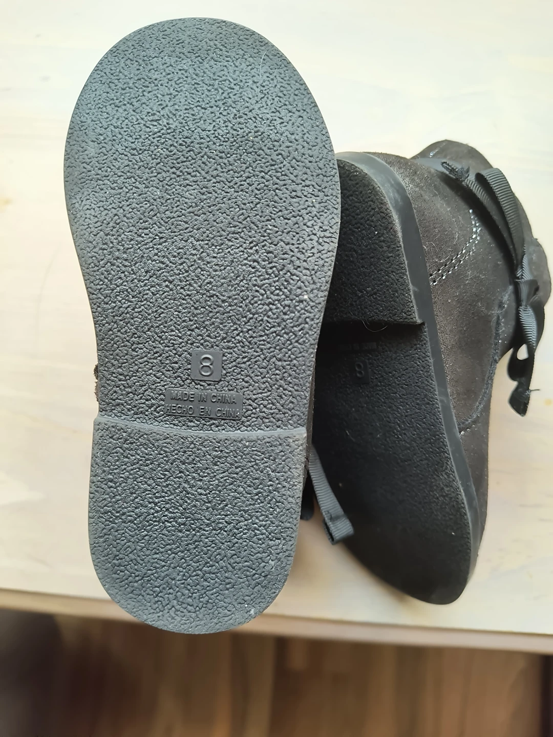 Girls' Metallic Black Ankle Boots - photo 4