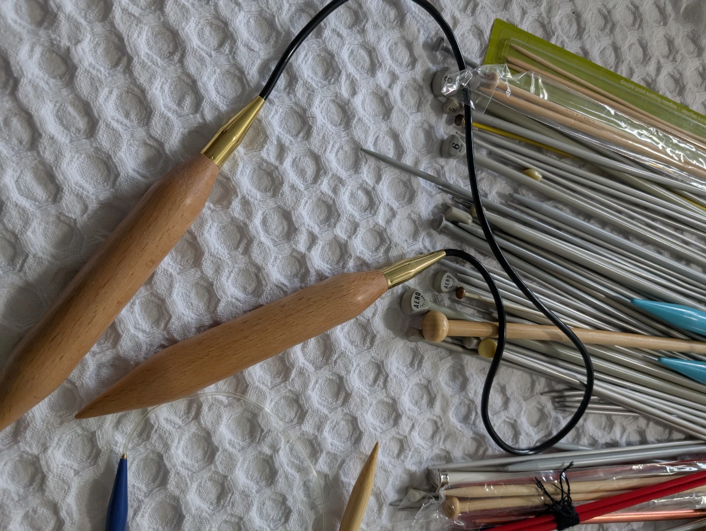 Assorted Knitting Needles Sets. Pick up in Bra side SW - photo 5