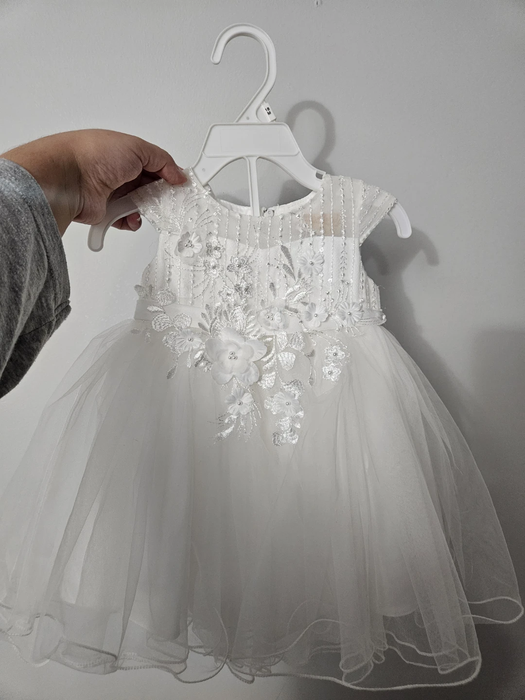 White Baby Dress ( 9 - 12 months )