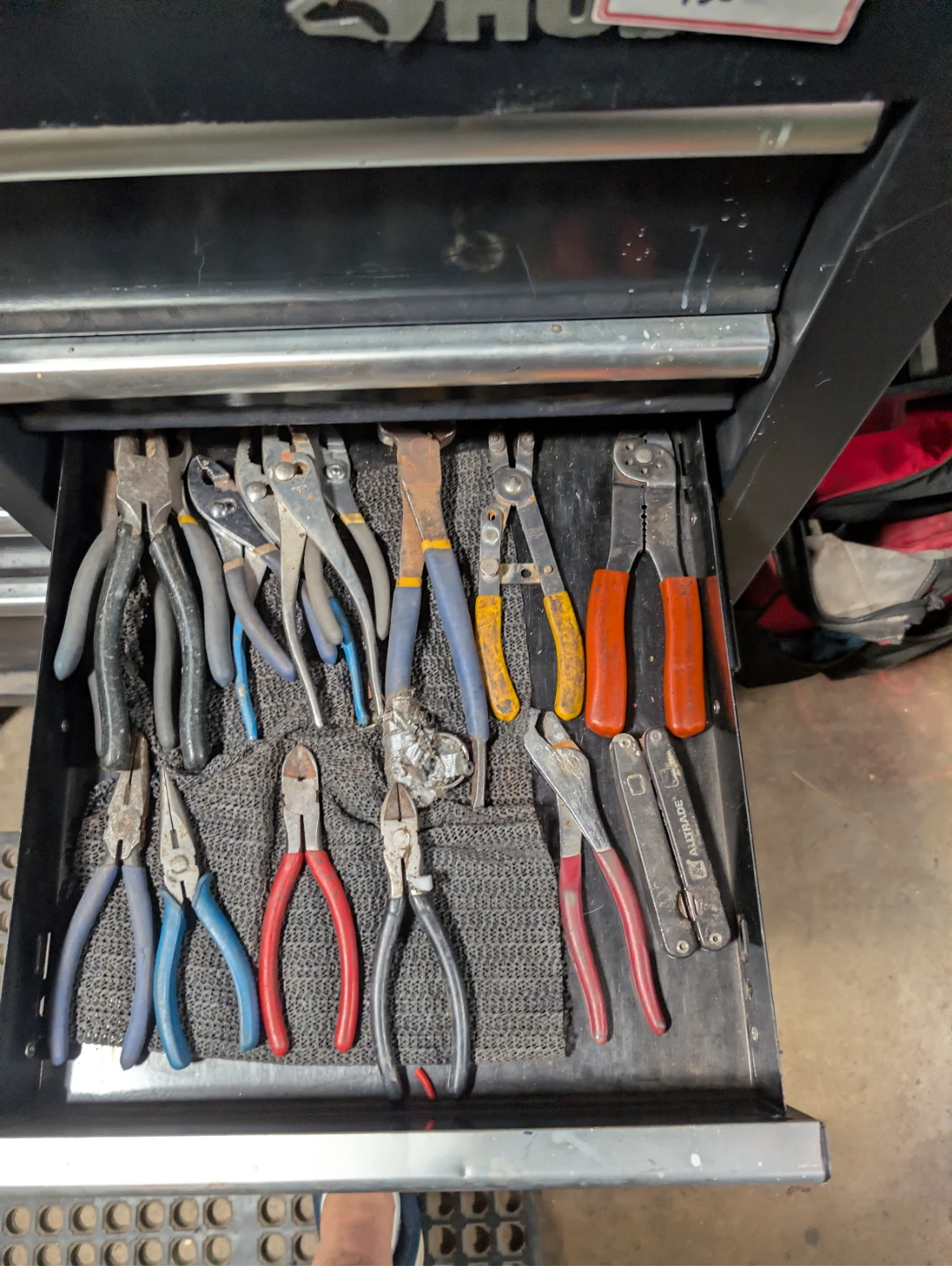 Husky roll cab and Bynford Pro Tool chest - photo 5